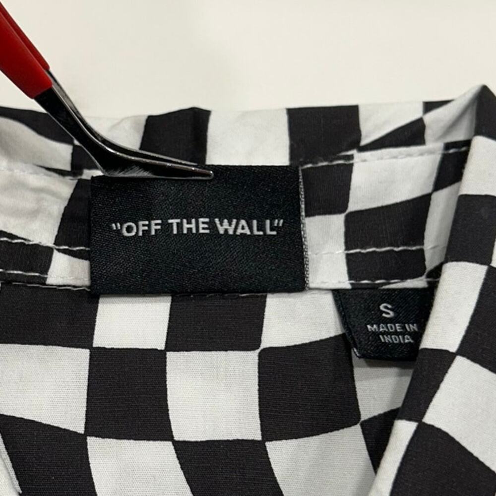 Vans Y2K Grunge Checkered Button Up Men's Shirt NWT Size S New - Picture 4 of 8